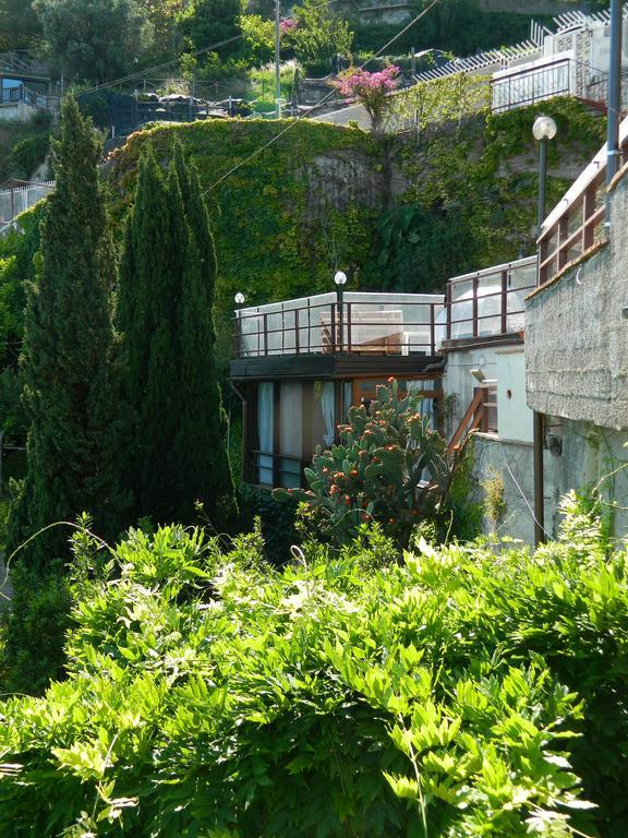 Il Nido Del Gabbiano Acomodação com café da manhã Vietri Exterior foto